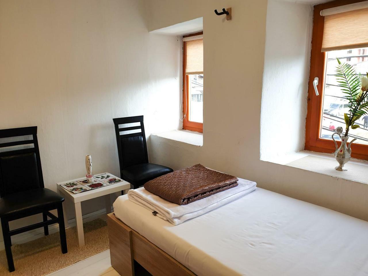 Kulla Dula Guesthouse Gjakova Exteriér fotografie