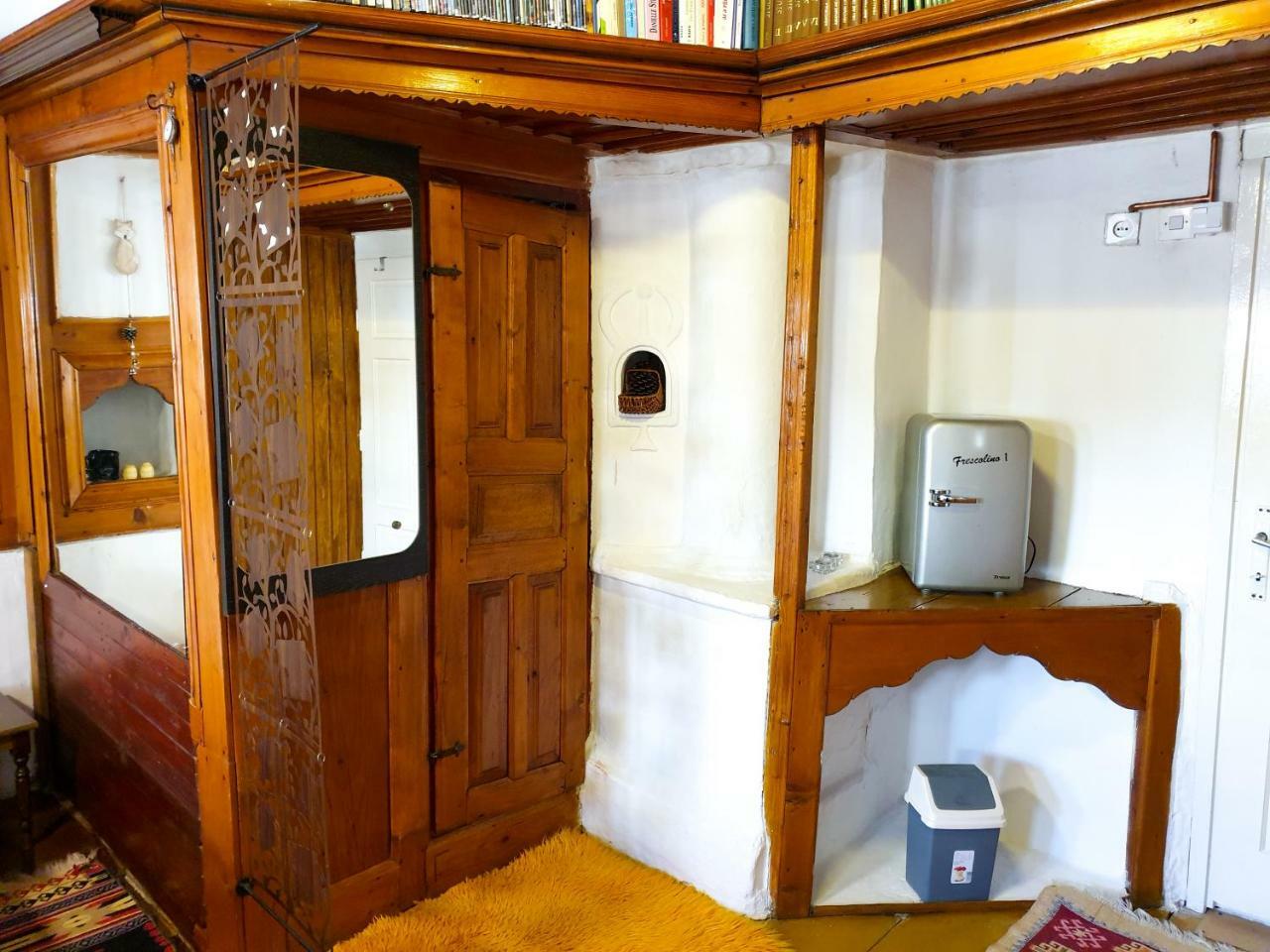 Kulla Dula Guesthouse Gjakova Exteriér fotografie